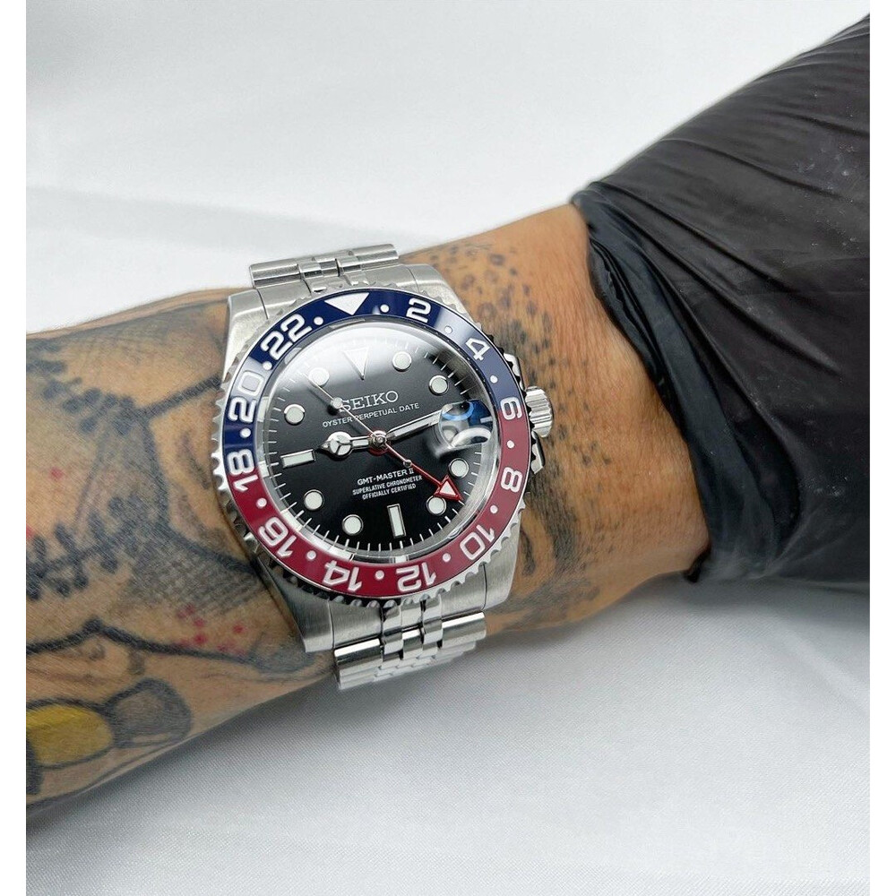 Custom Seiko Mod • Ceramic Pepsi GMT-Master II • 40mm